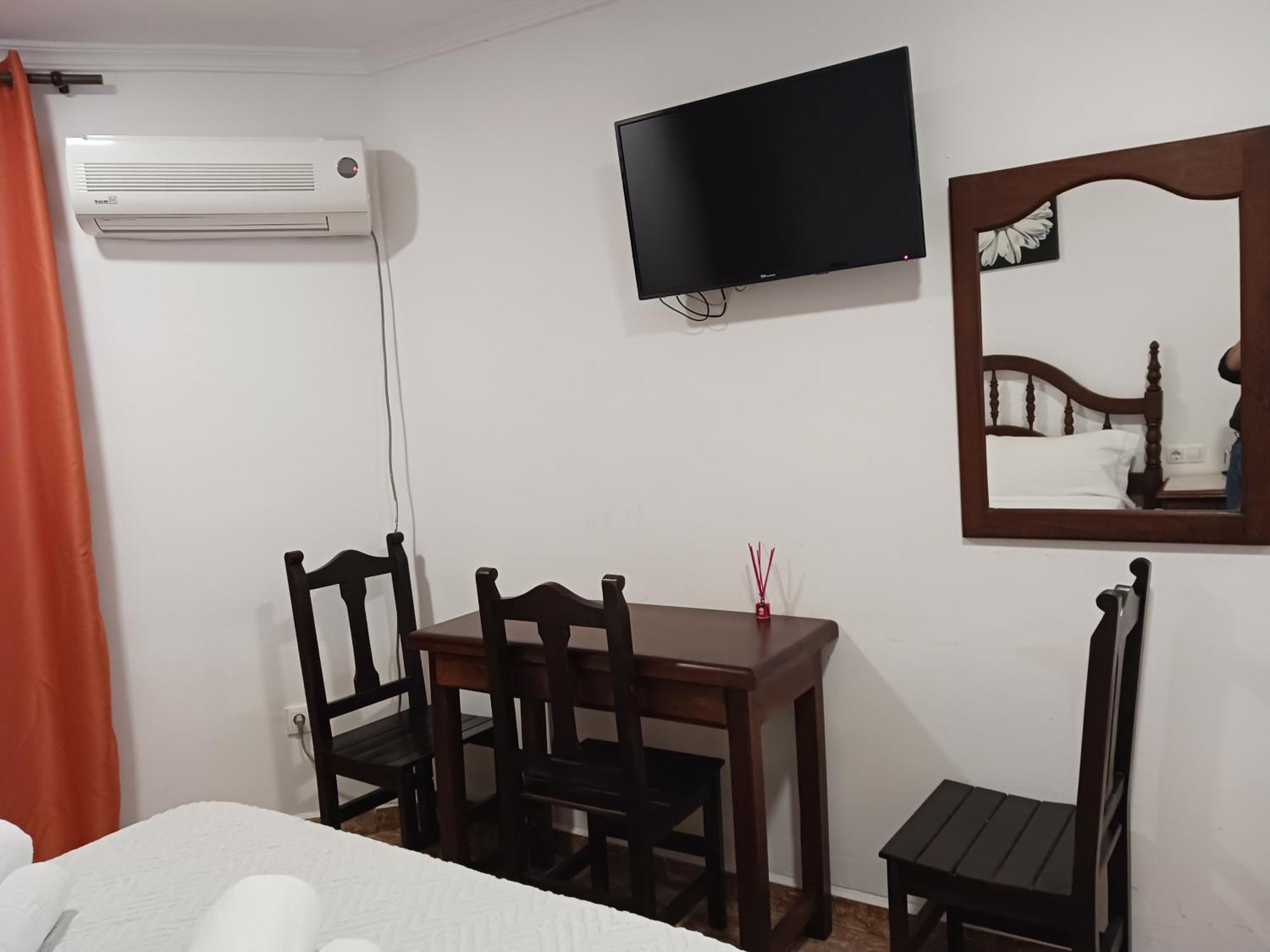 Hotel Manantiales توريمولينوس المظهر الخارجي الصورة