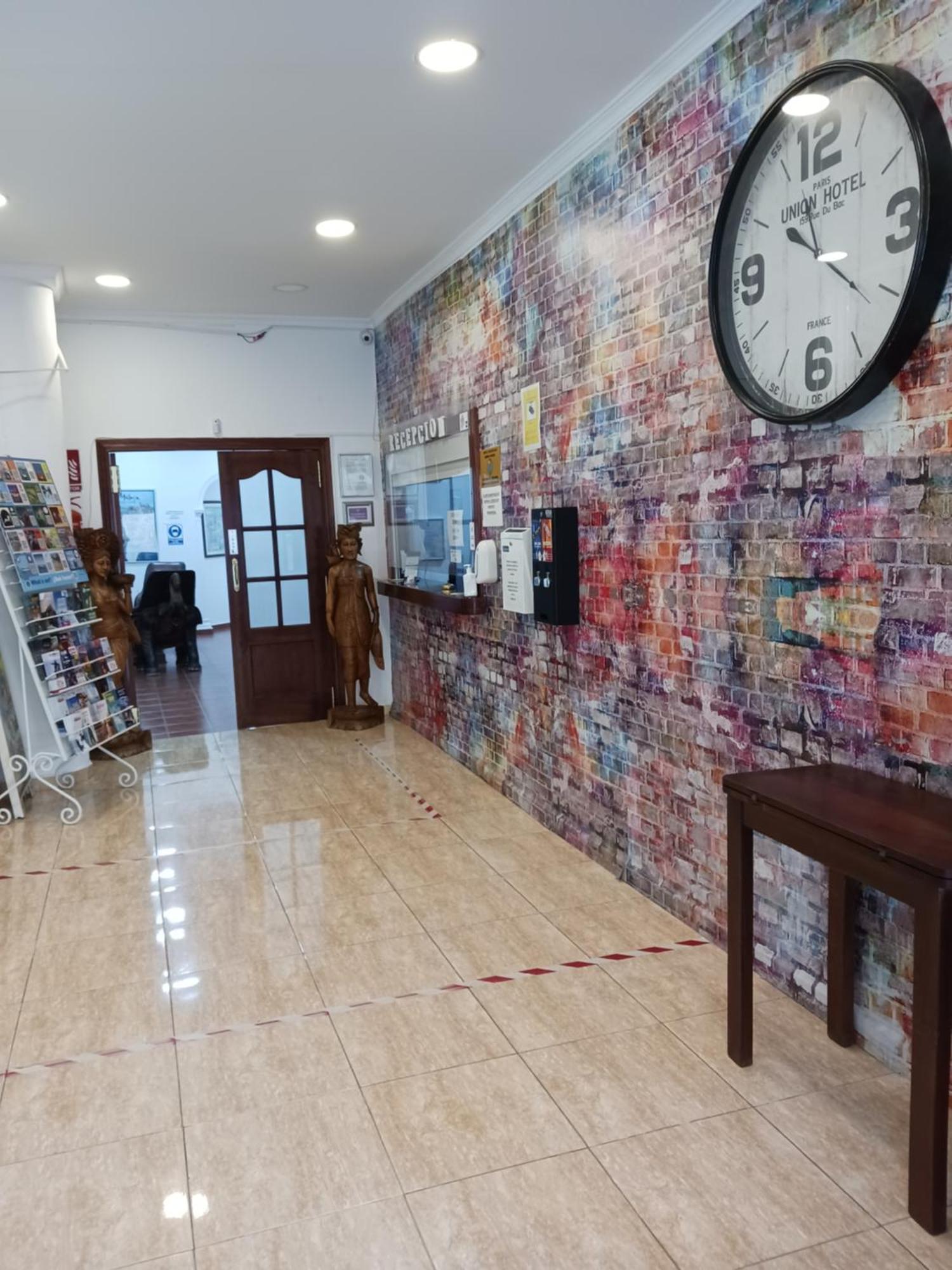 Hotel Manantiales توريمولينوس المظهر الخارجي الصورة